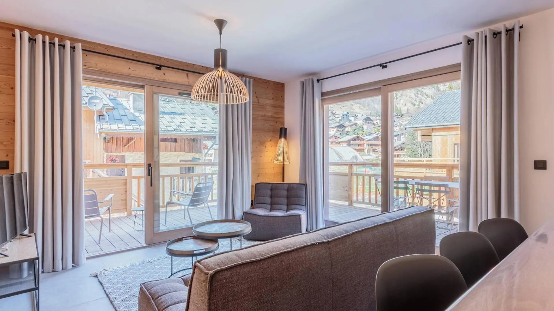 Luxueux Appart 4* 6-8 Pers A Champagny Avec Balcon, Parking, Wifi Et Services Inclus - Fr-1-638-19 La Plagne